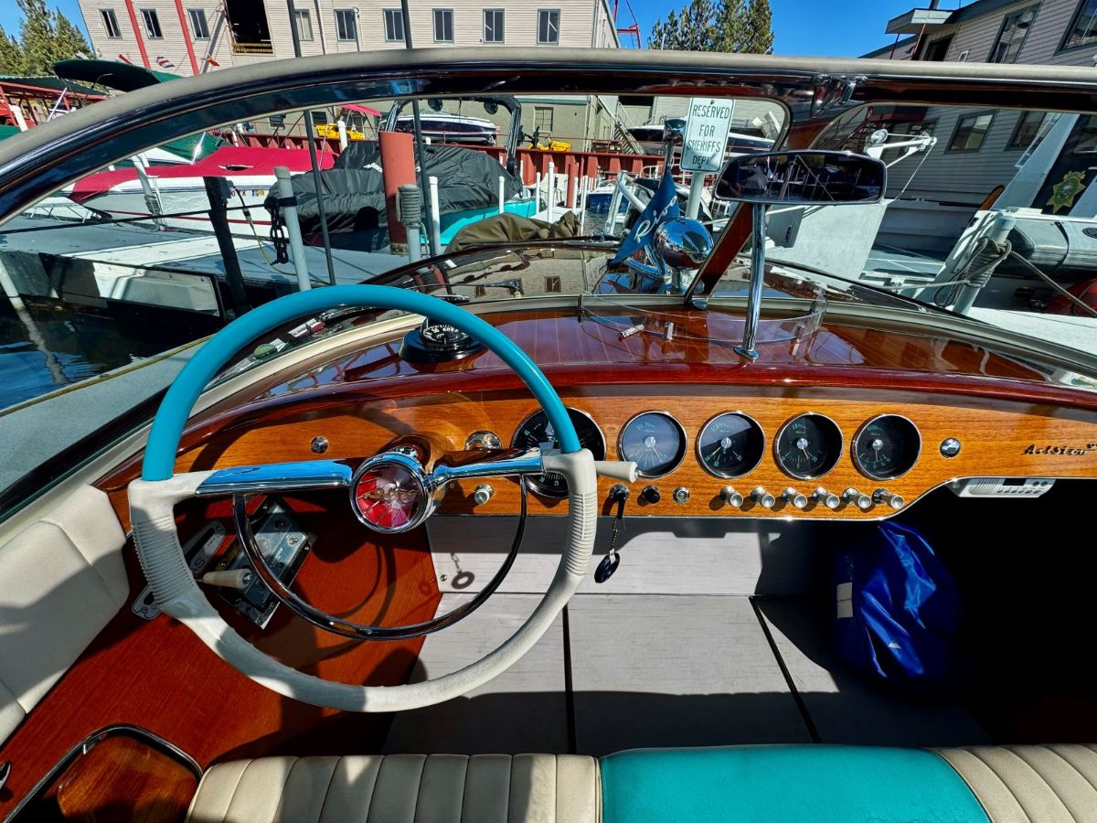 1969 Riva Ariston - image 4