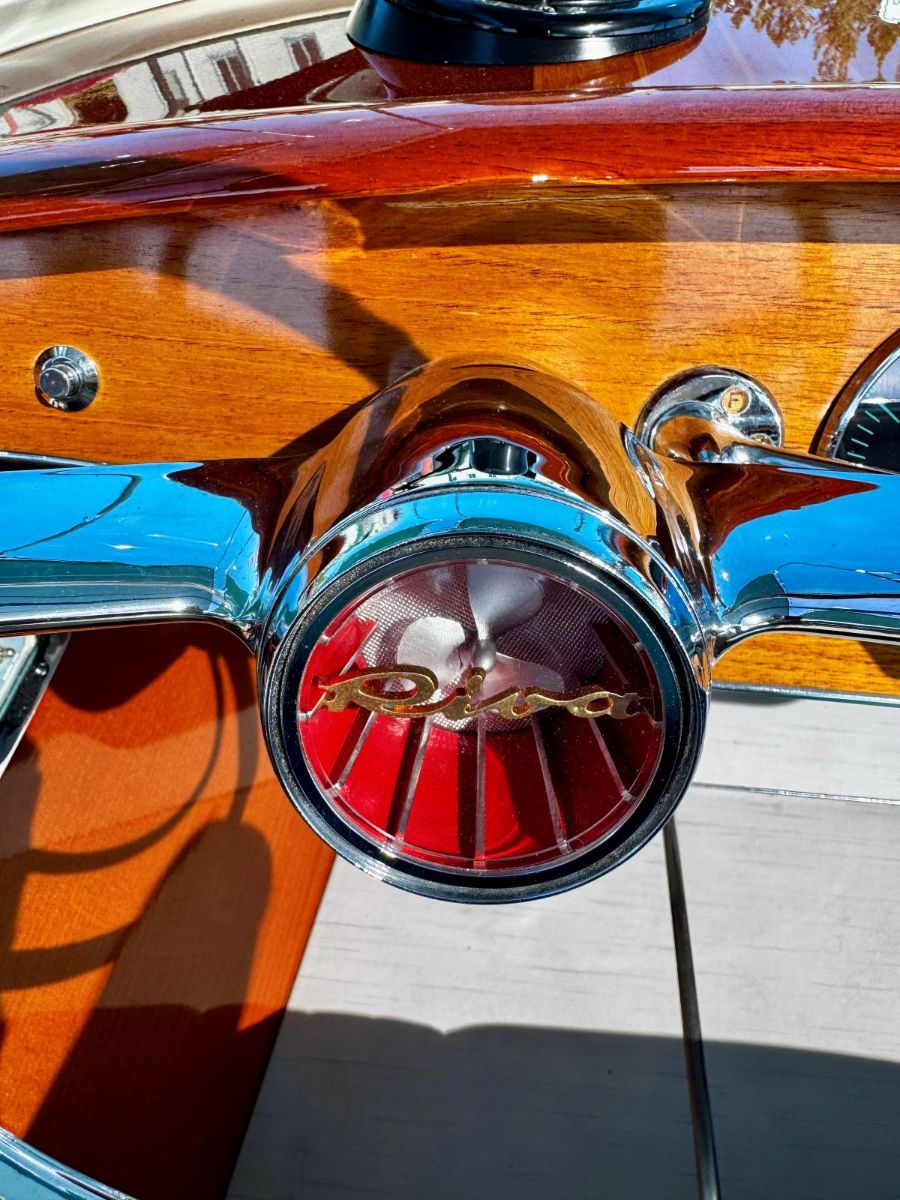 1969 Riva Ariston - image 6
