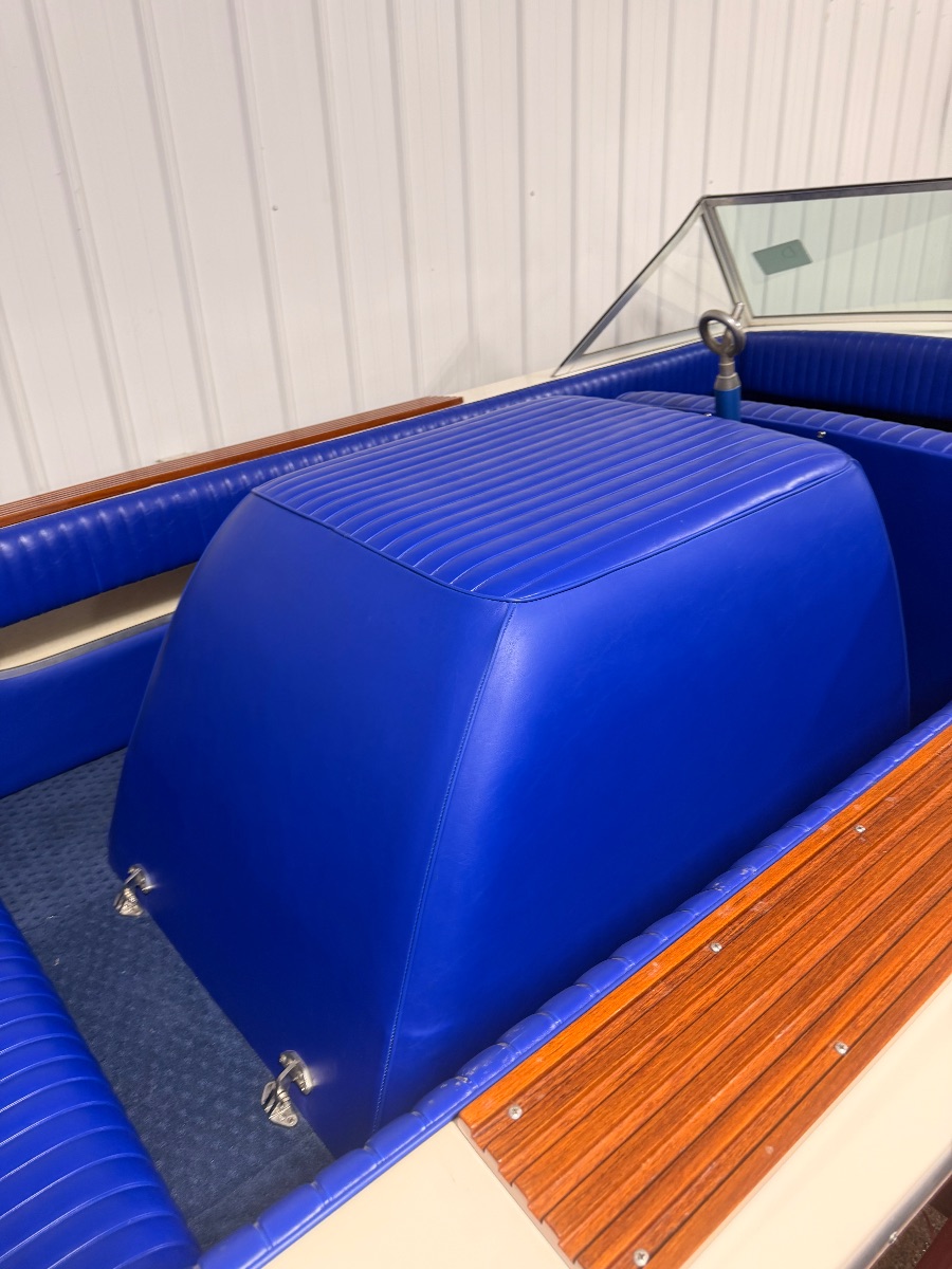 1973 Correct Craft Martinque  - image 8