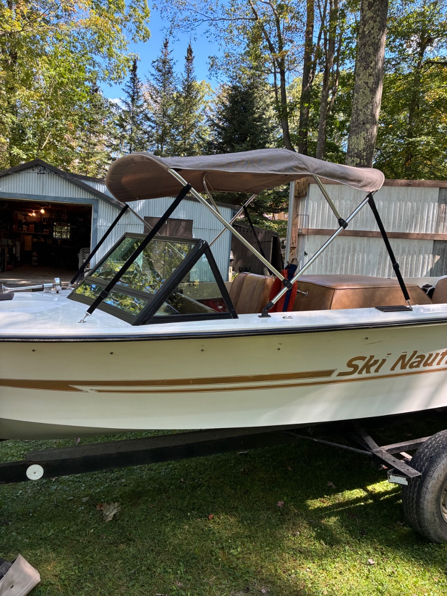 1979 Correct Craft Ski nautique  - image 4