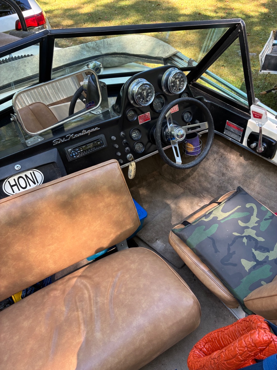 1979 Correct Craft Ski nautique  - image 7