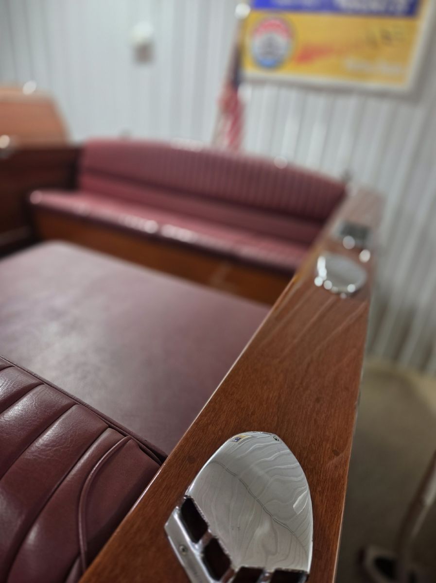 1983 Grand Craft Grand Craft 26' Utility - image 4