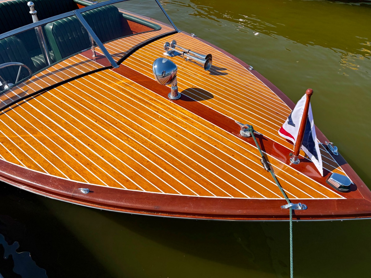 1995 Grand Craft Double Cockpit Forward Runabout - image 3