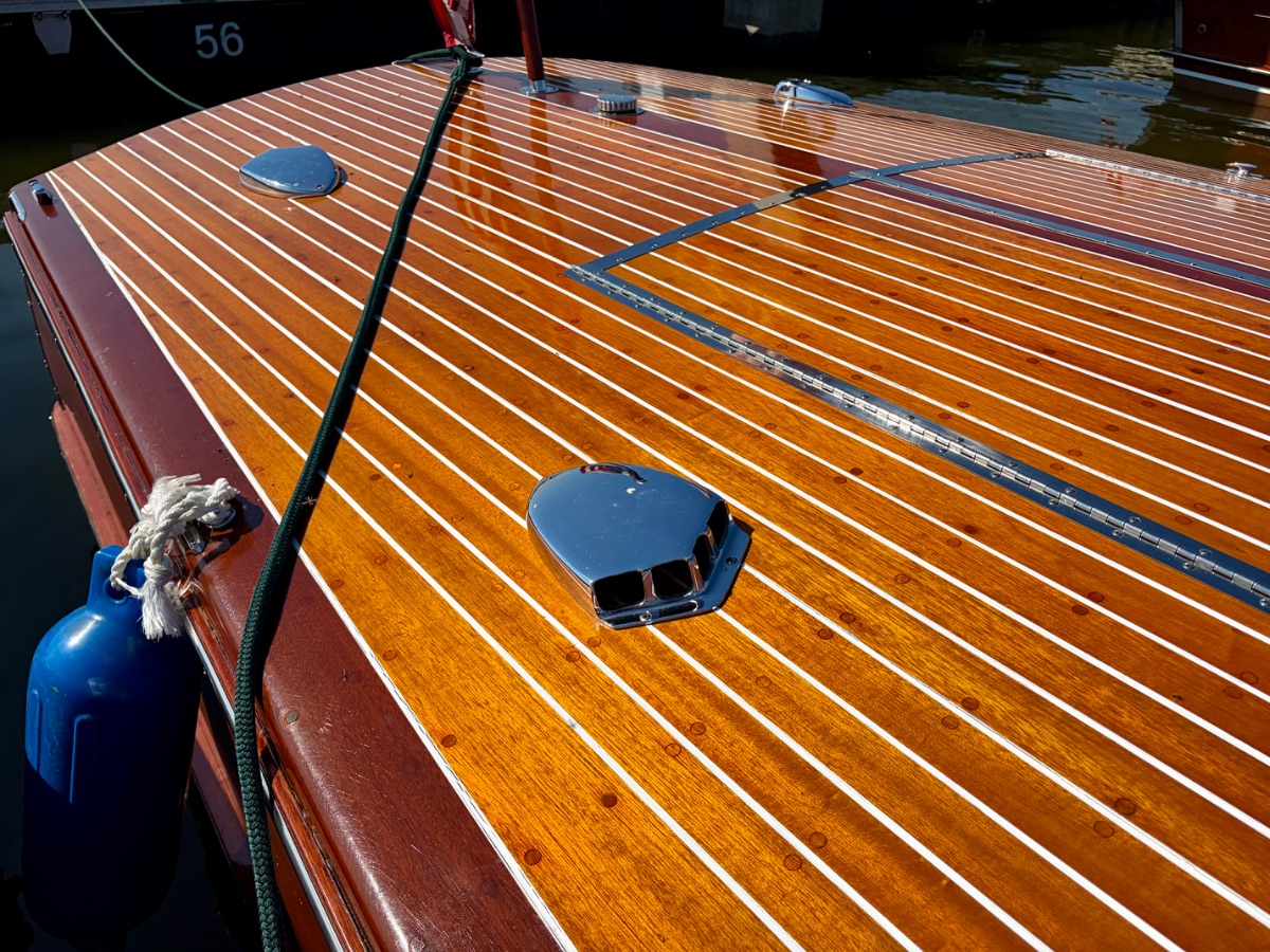 1995 Grand Craft Double Cockpit Forward Runabout - image 8