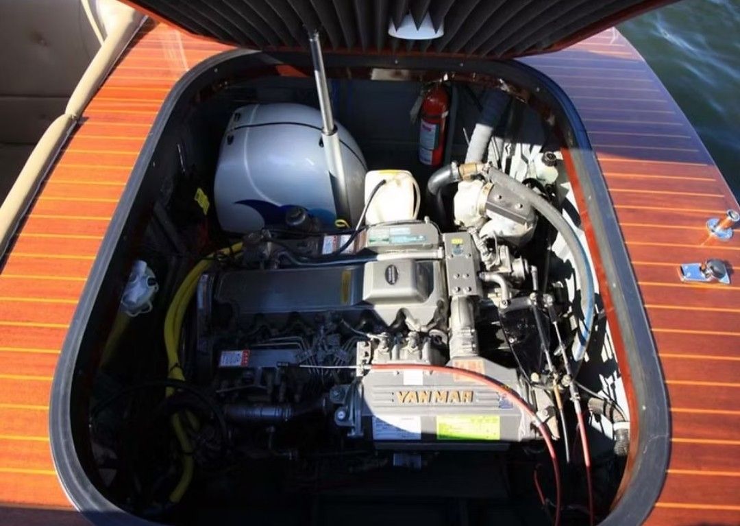 2003 Custom Water Taxi - image 6
