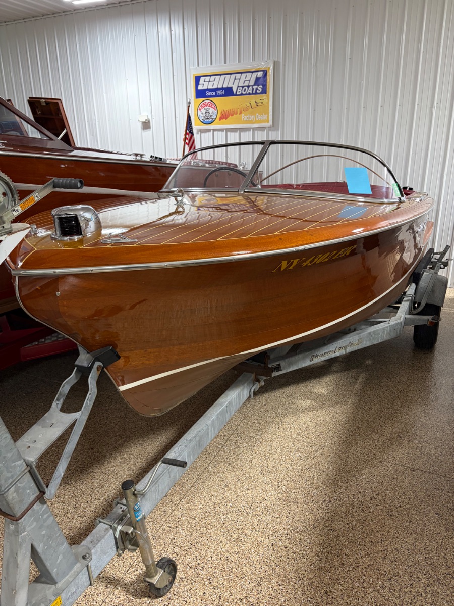 1956 Chris Craft Capri Runabouts - 19.0ft Inboard  in Leesburg, IN