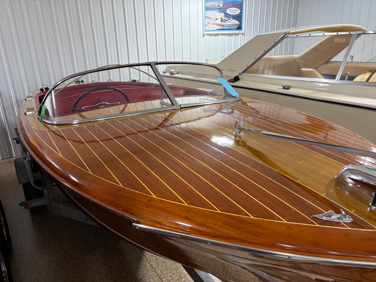 1956 Chris Craft Capri - image 5