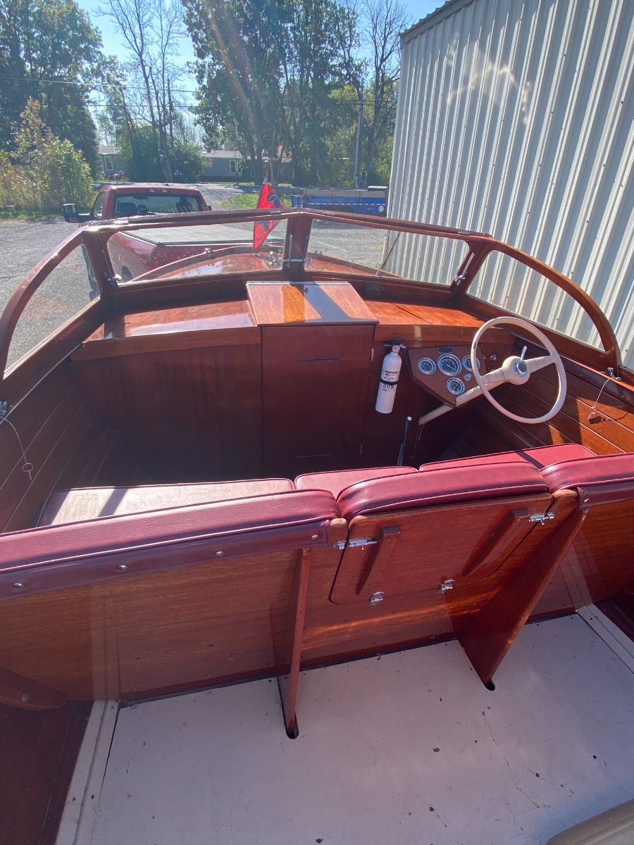Restored 1957 22' Chris Craft Sea Skiff